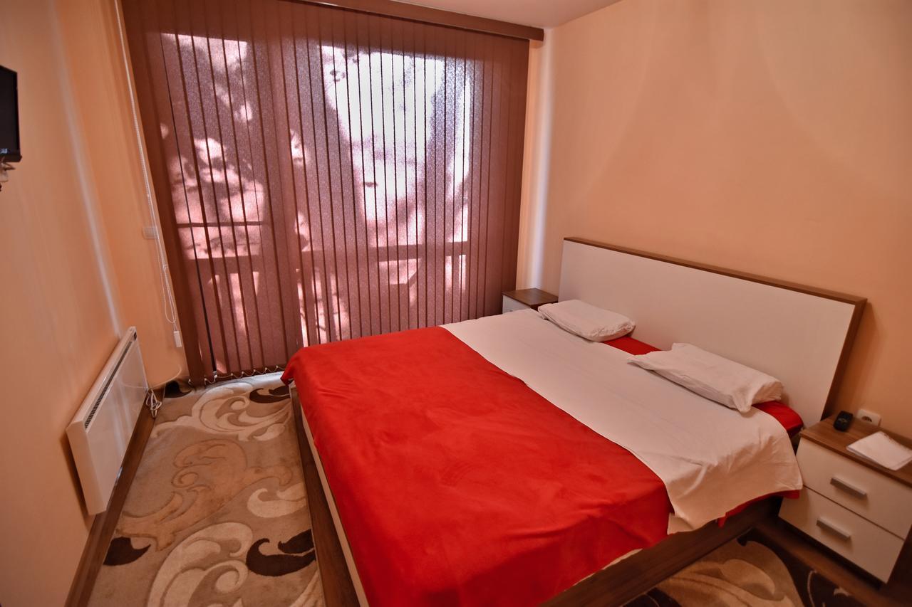Borov Park 1 Apartamento Velingrad Exterior foto